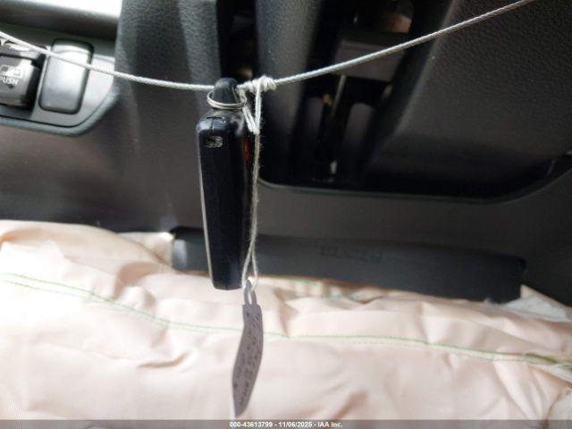 Toyota Tacoma Trd Off Road Image 9