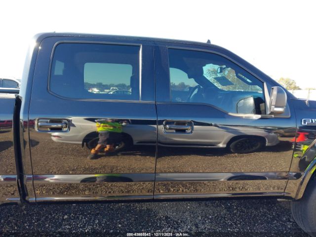 Ford F-150 Xlt Image 13