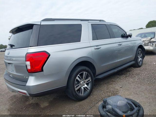 Ford Expedition Xlt Max Image 9
