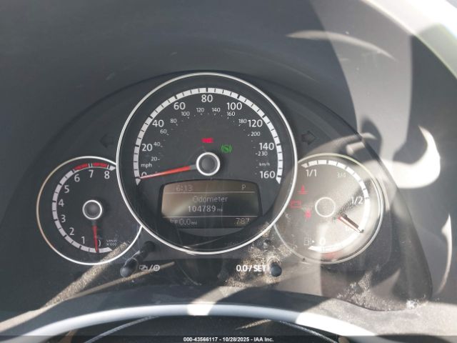 Volkswagen Beetle 1.8t S Image 15