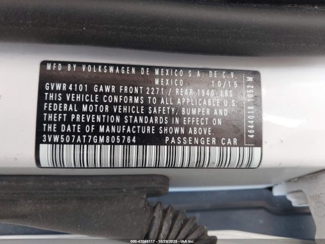 Volkswagen Beetle 1.8t S Image 8