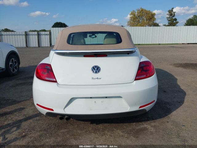 Volkswagen Beetle 1.8t S Image 13