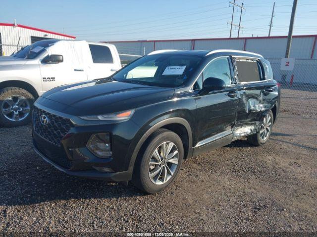 Hyundai SANTA FE Sel Plus Image 3