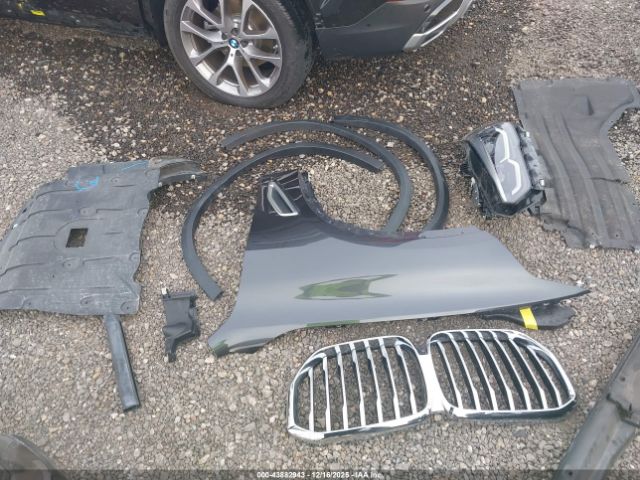 BMW X Series Sdrive40i Image 4