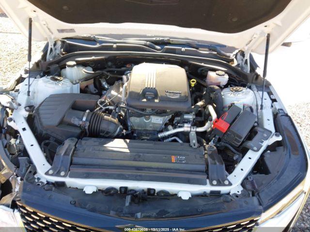 Cadillac CT4 Luxury Image 8