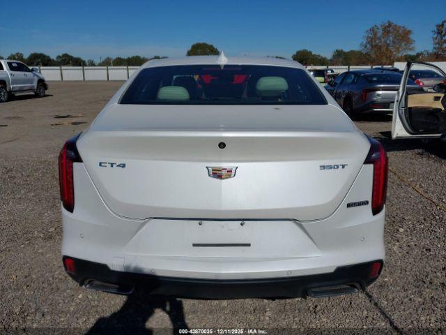 Cadillac CT4 Luxury Image 16