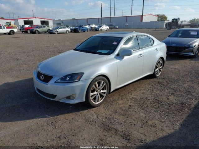 Lexus Is Image 10