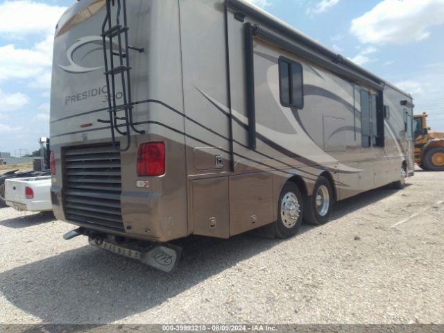 Freightliner Chassis X Line Motor Home Image 7