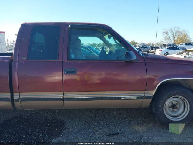 Chevrolet C1500 Fleetside Image 6