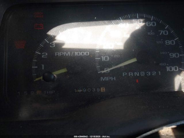 Chevrolet C1500 Fleetside Image 7