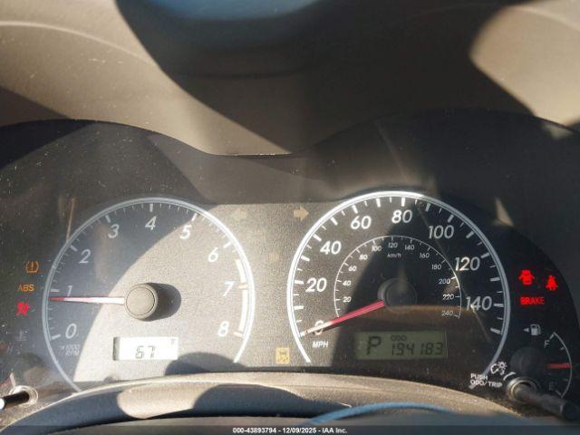 Toyota Corolla Le Image 4