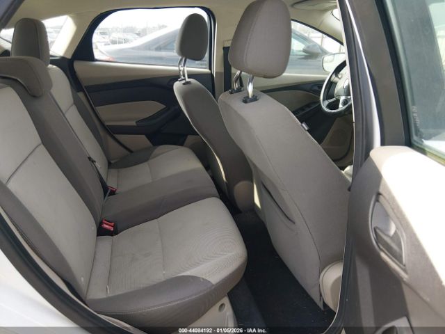 Ford Focus Se Image 10