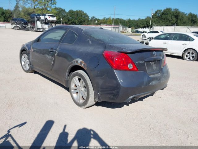 Nissan Altima 2.5 S Image 2