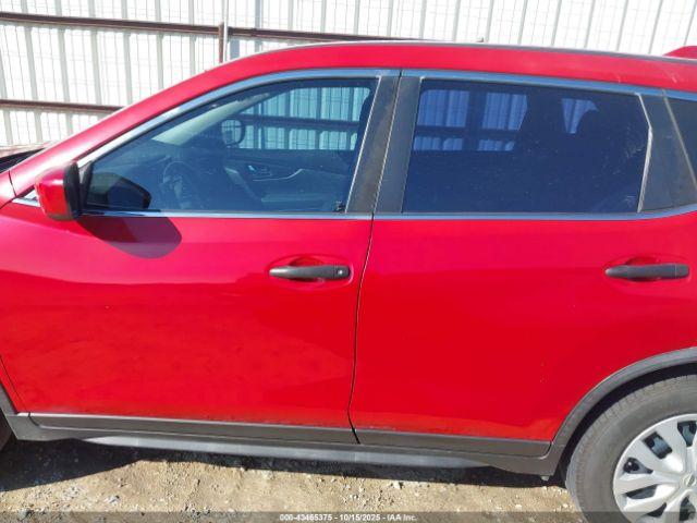 Nissan Rogue S Image 10