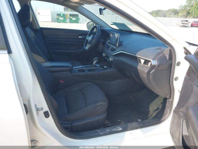 Nissan Altima S Fwd Image 6