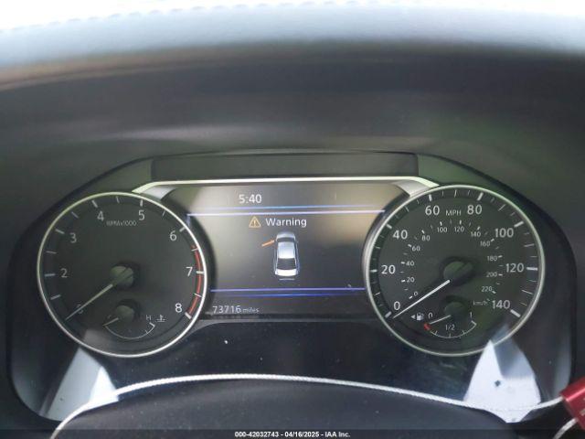 Nissan Altima Platinum Image 9