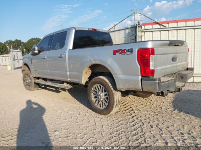 Ford F-250 Xlt Image 3