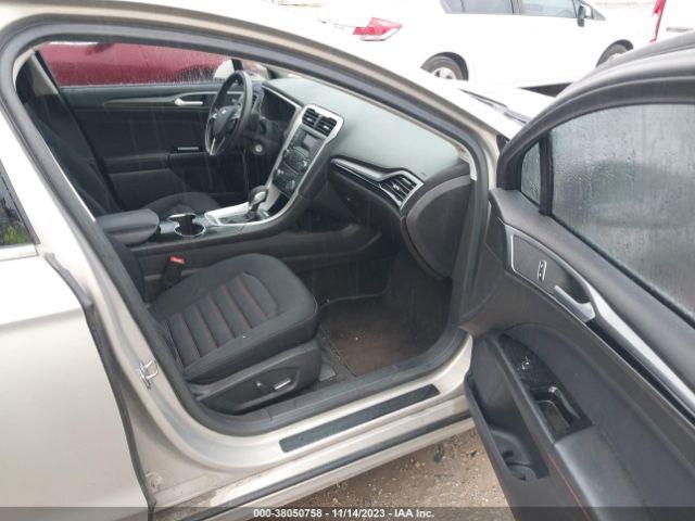 Ford Fusion Se Image 5