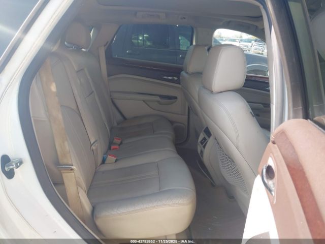 Cadillac SRX Luxury Collection Image 11