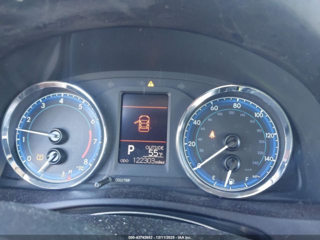 Toyota Corolla L Image 11