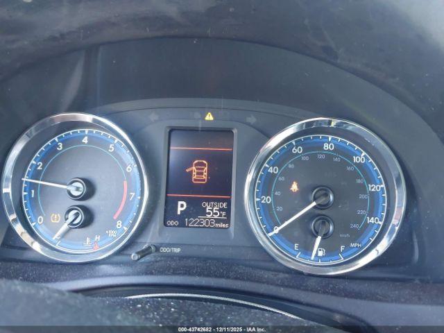 Toyota Corolla L Image 11