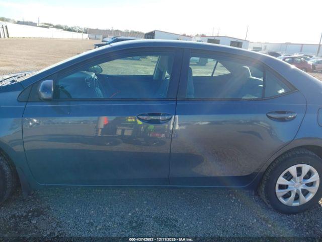 Toyota Corolla L Image 14