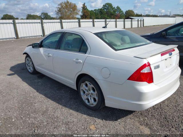 Ford Fusion Se Image 6