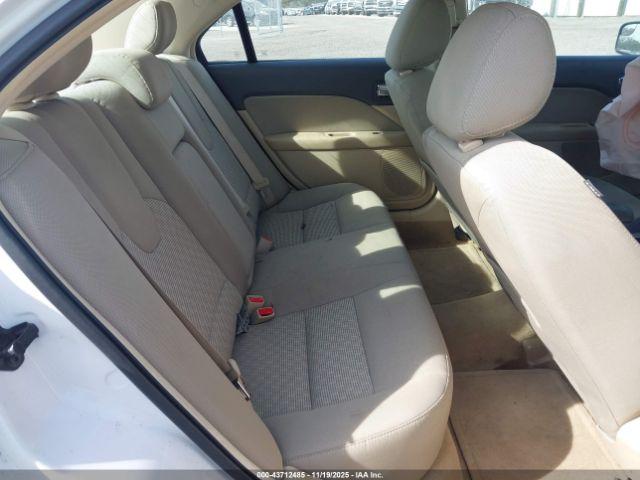 Ford Fusion Se Image 9