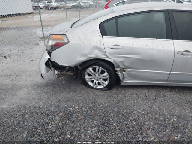 Nissan Altima 2.5 S Image 3