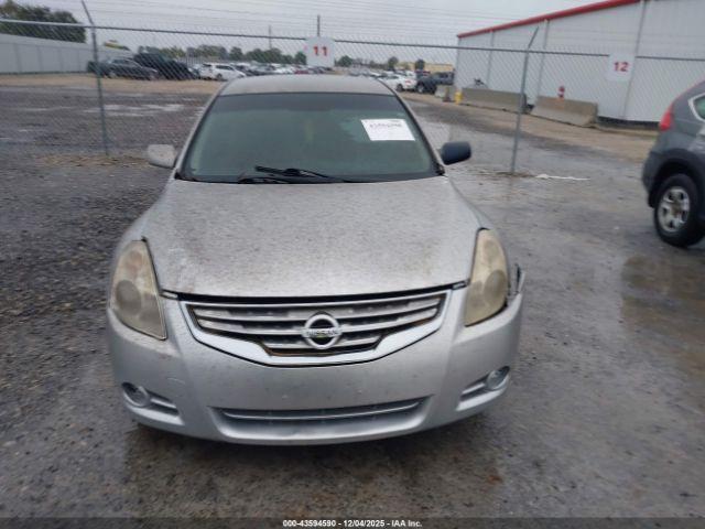 Nissan Altima 2.5 S Image 11