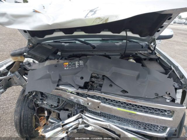 Chevrolet Silverado 1500 Lt Image 12