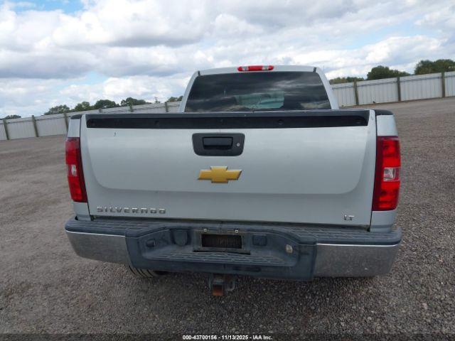 Chevrolet Silverado 1500 Lt Image 4
