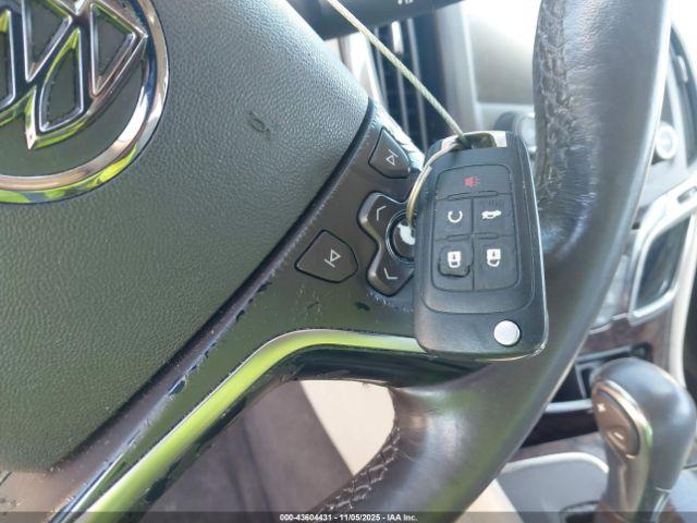 Buick LaCrosse Leather Image 15