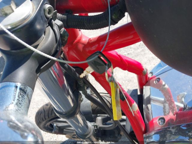 Honda Vt1300 Cx Image 12