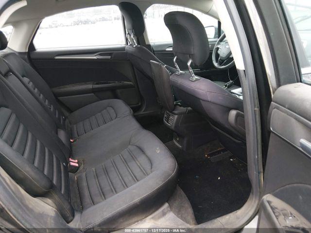 Ford Fusion Se Image 5