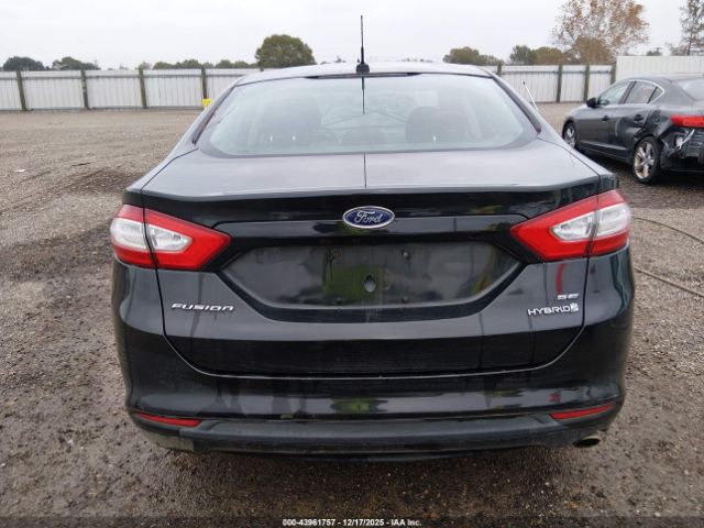 Ford Fusion Se Image 11