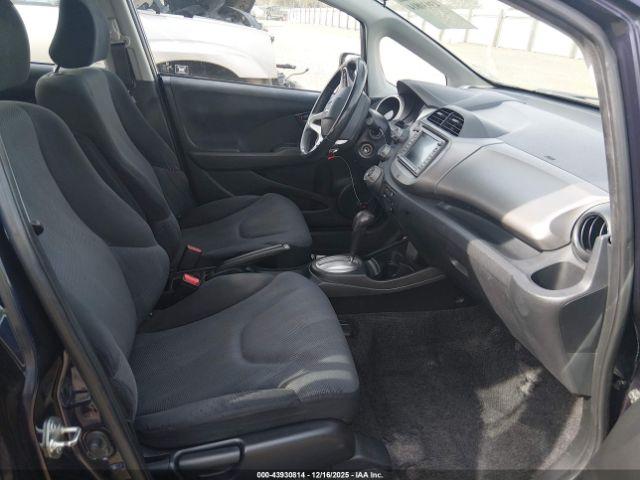 Honda Fit Sport Image 12