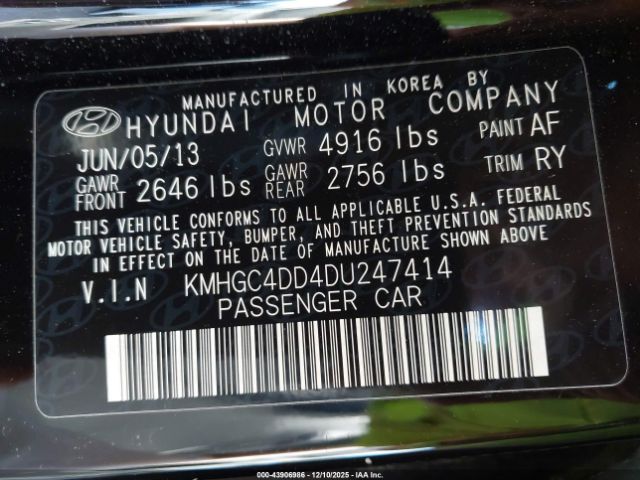 Hyundai Genesis 3.8 Image 5