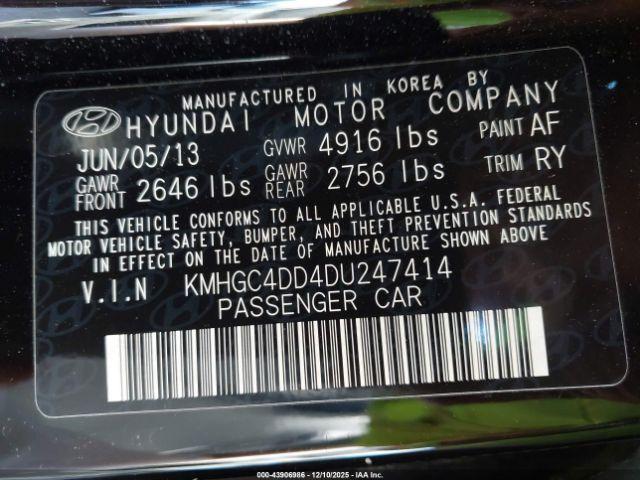 Hyundai Genesis 3.8 Image 5
