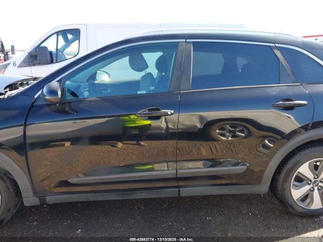 Kia Niro Lx Image 16