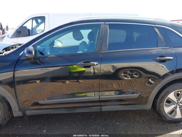 Kia Niro Lx Image 16