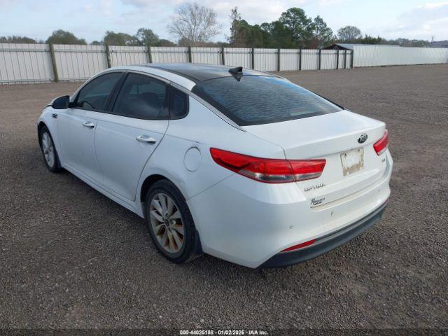 Kia Optima Ex Image 16