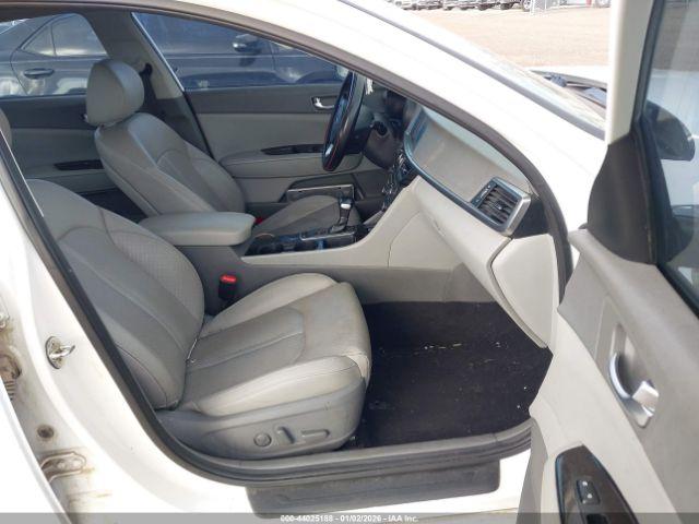 Kia Optima Ex Image 11