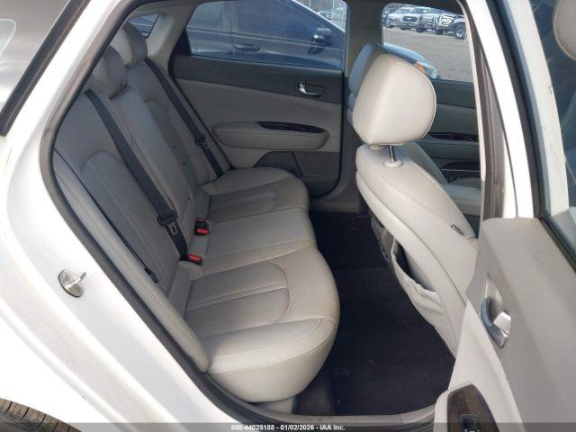 Kia Optima Ex Image 8