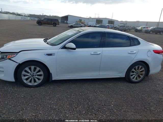 Kia Optima Ex Image 14