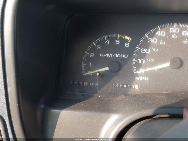 Chevrolet Gmt C3500 Image 20