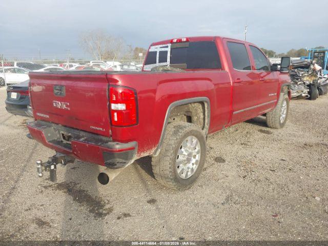 GMC Sierra 2500 Denali Image 12