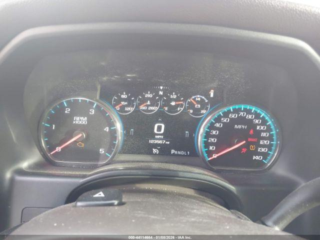 GMC Sierra 2500 Denali Image 3