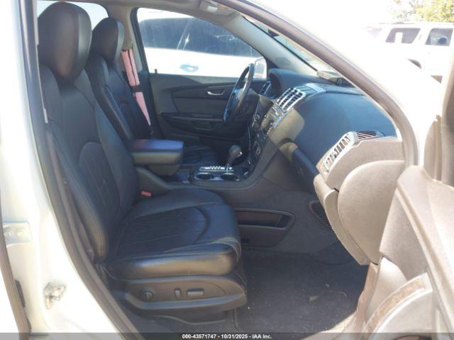 GMC Acadia Denali Image 2