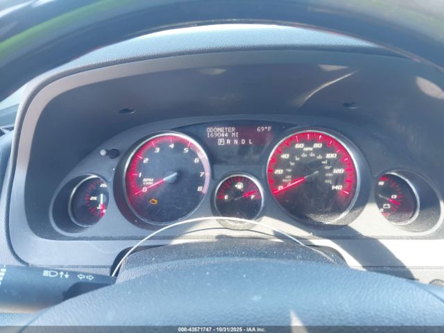 GMC Acadia Denali Image 13